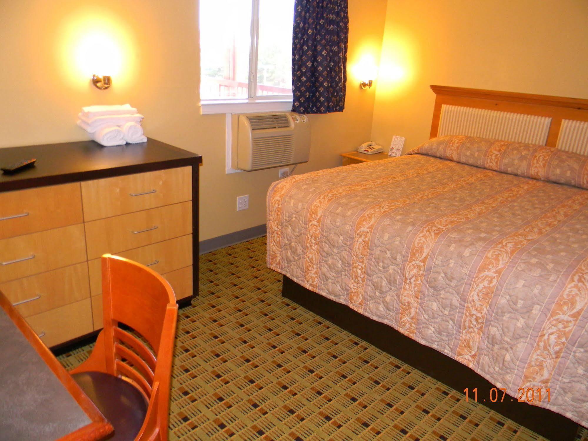 Stay Inn & Suites - Stockbridge Dış mekan fotoğraf